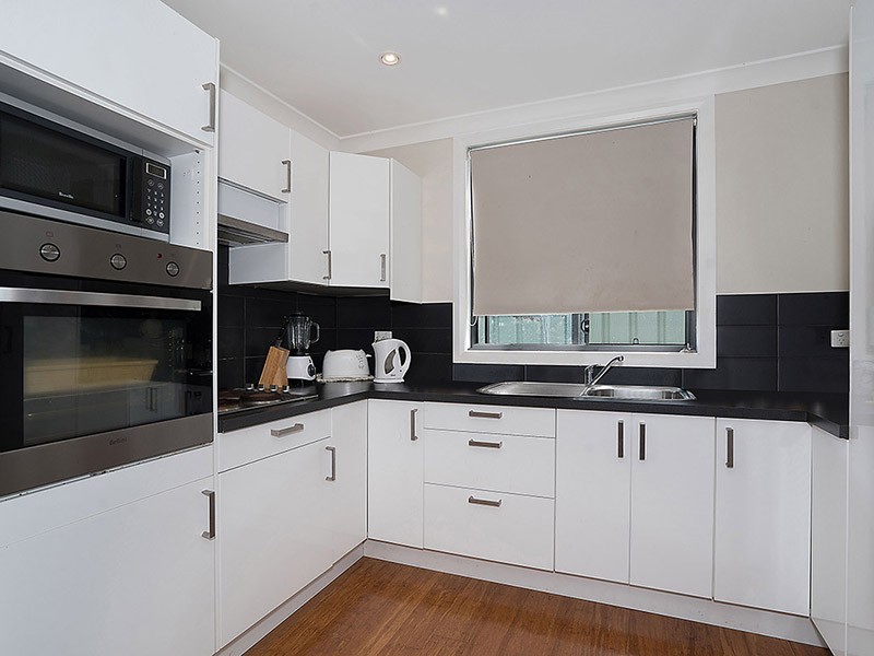 7 Waratah Street, Bateau Bay NSW 2261