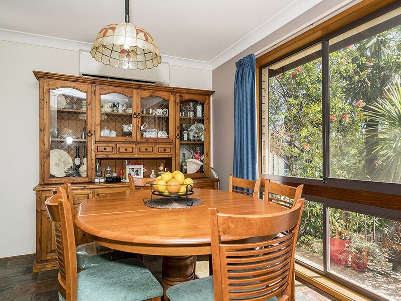 24 Haigh Close, Berkeley Vale NSW 2261
