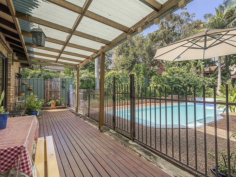 24 Haigh Close, Berkeley Vale NSW 2261