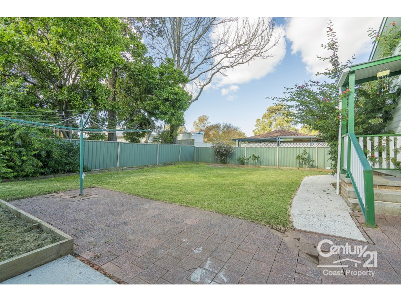 35 Kerry Crescent, Berkeley Vale NSW 2261