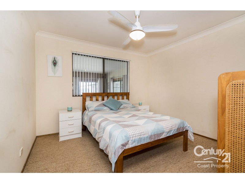 9 Kerry Crescent, Berkeley Vale NSW 2261