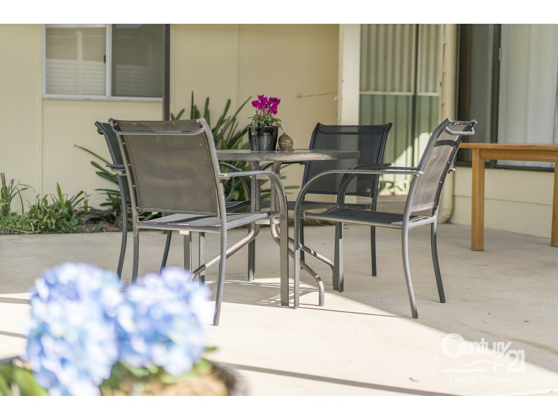 9 Kerry Crescent, Berkeley Vale NSW 2261