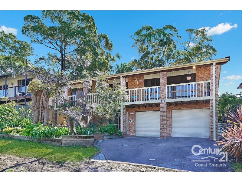 19 Elaine Avenue, Berkeley Vale NSW 2261