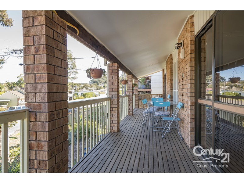 19 Elaine Avenue, Berkeley Vale NSW 2261