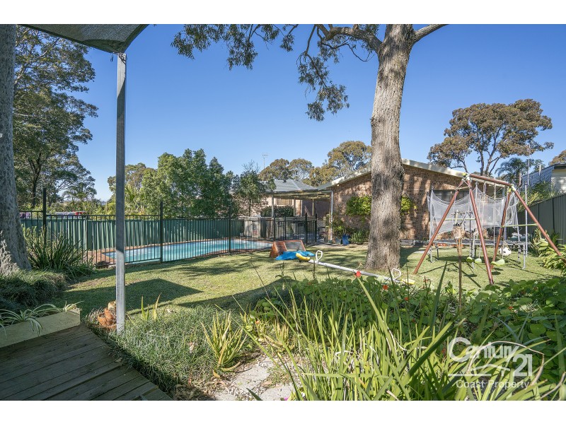 19 Elaine Avenue, Berkeley Vale NSW 2261