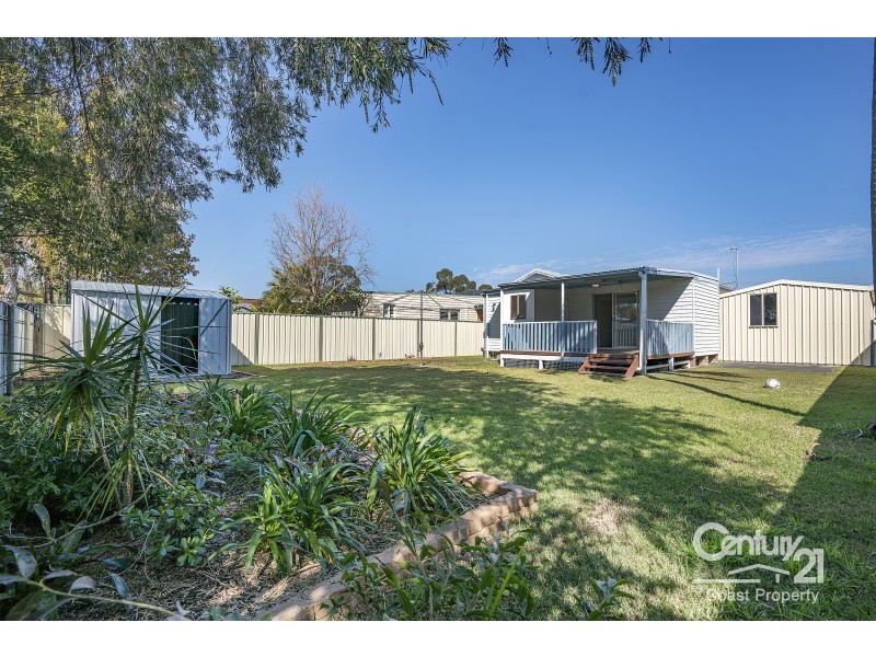 33 Shamrock Drive, Berkeley Vale NSW 2261