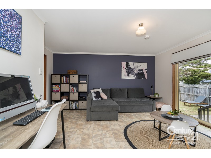 53 Bondi Road, The Entrance North NSW 2261