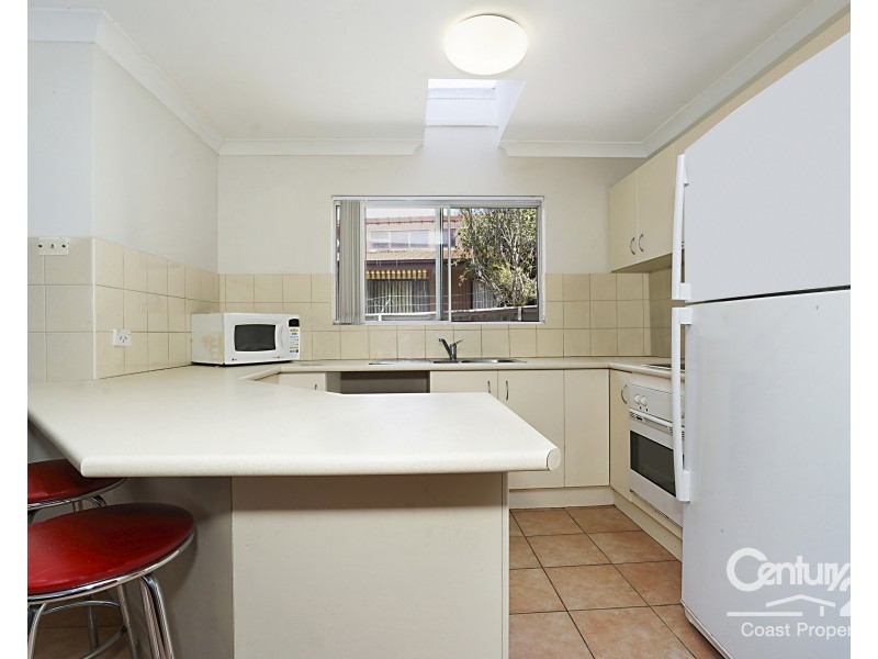 3/2 The Crescent, Blue Bay NSW 2261