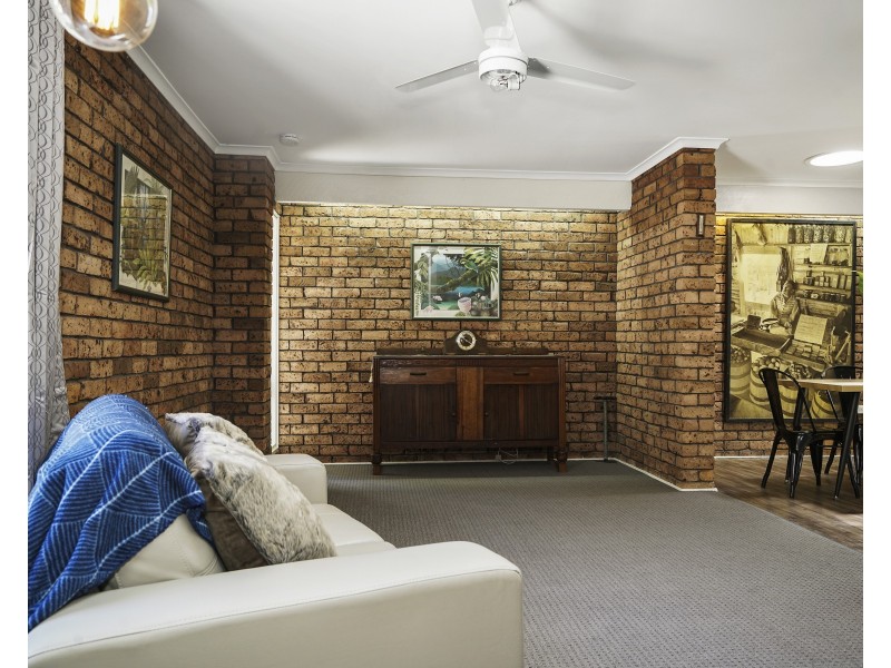 19 Rays Road, Bateau Bay NSW 2261