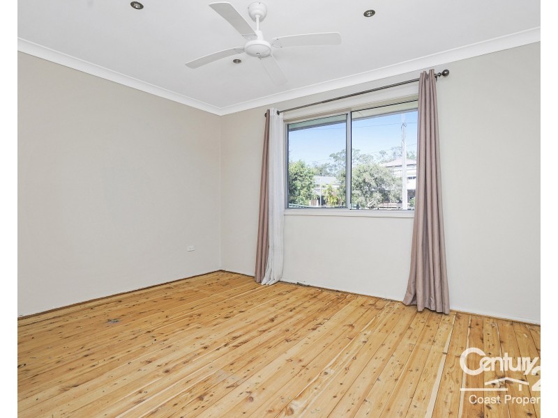 27 Kerry Crescent, Berkeley Vale NSW 2261