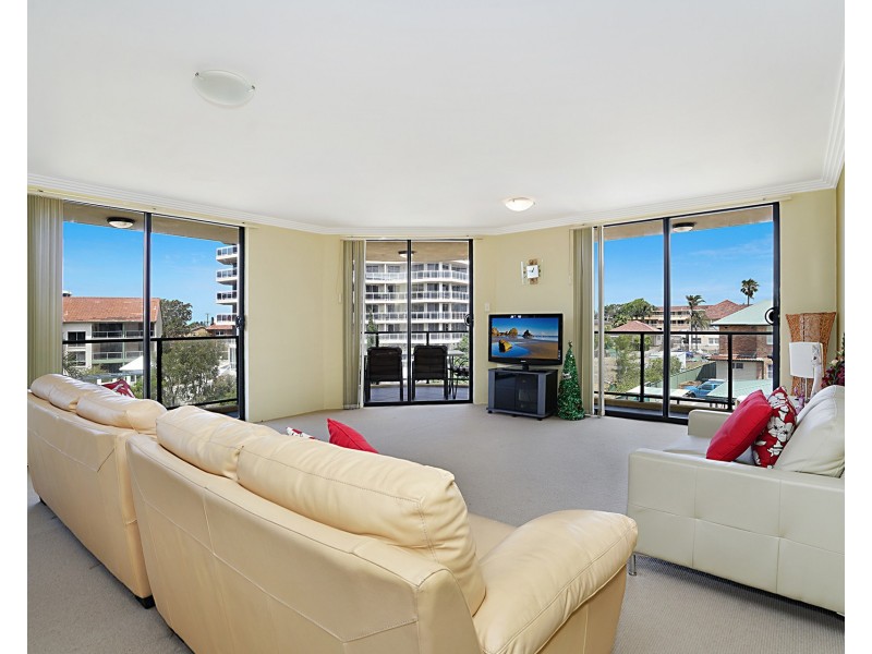 13/1-5 Bayview Avenue, The Entrance NSW 2261