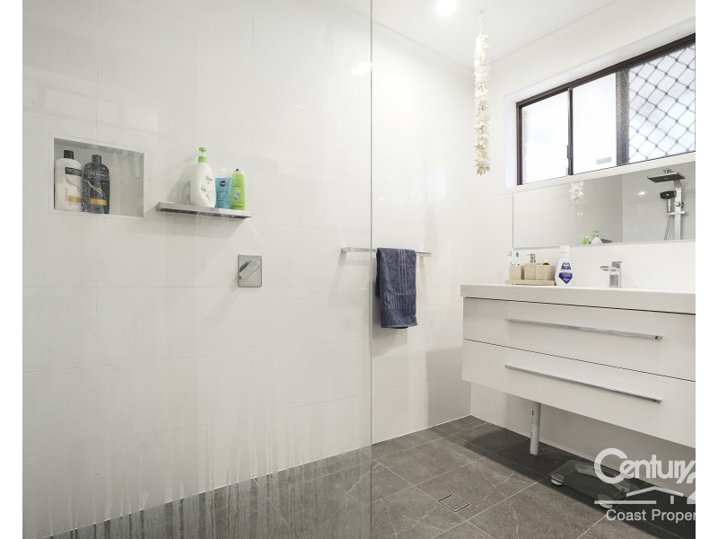 2 Cynthia Street, Bateau Bay NSW 2261