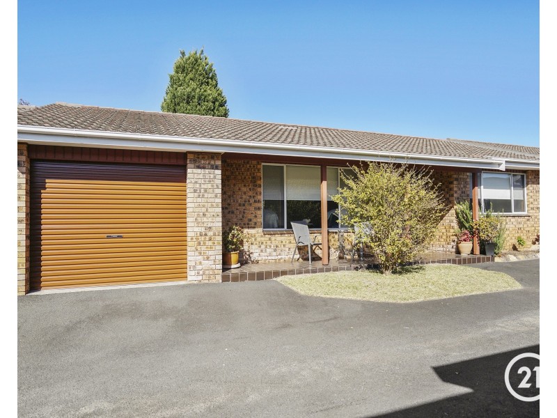 8/5-7 Gascoigne Road, Gorokan NSW 2263