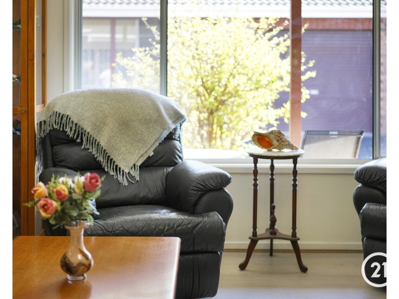 8/5-7 Gascoigne Road, Gorokan NSW 2263