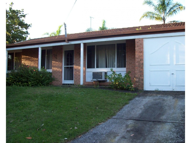 4 Peter Close, Tumbi Umbi NSW 2261