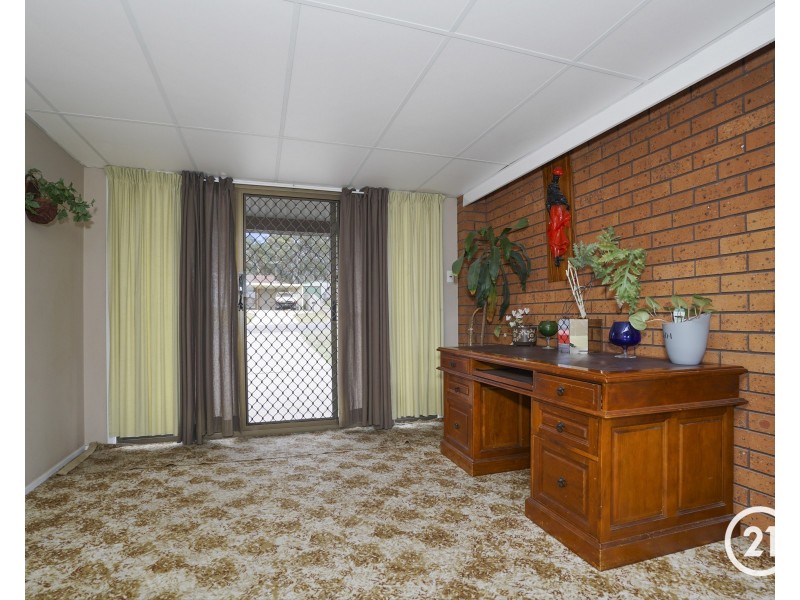 64 Yeramba Road, Summerland Point NSW 2259