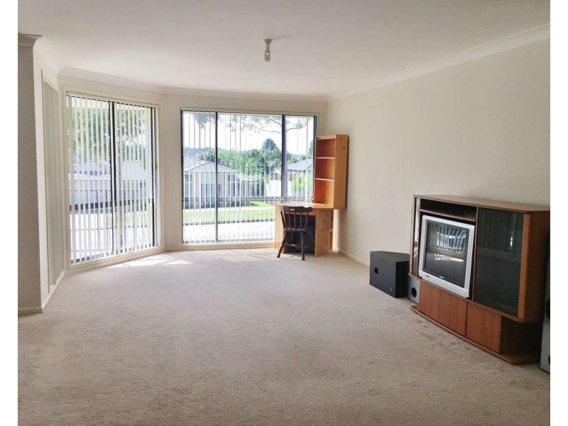 19 Minnesota Rd, Hamlyn Terrace NSW 2259