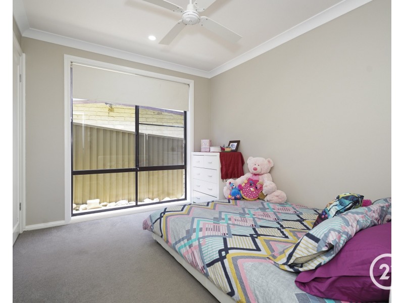 25 Waratah Street, Bateau Bay NSW 2261