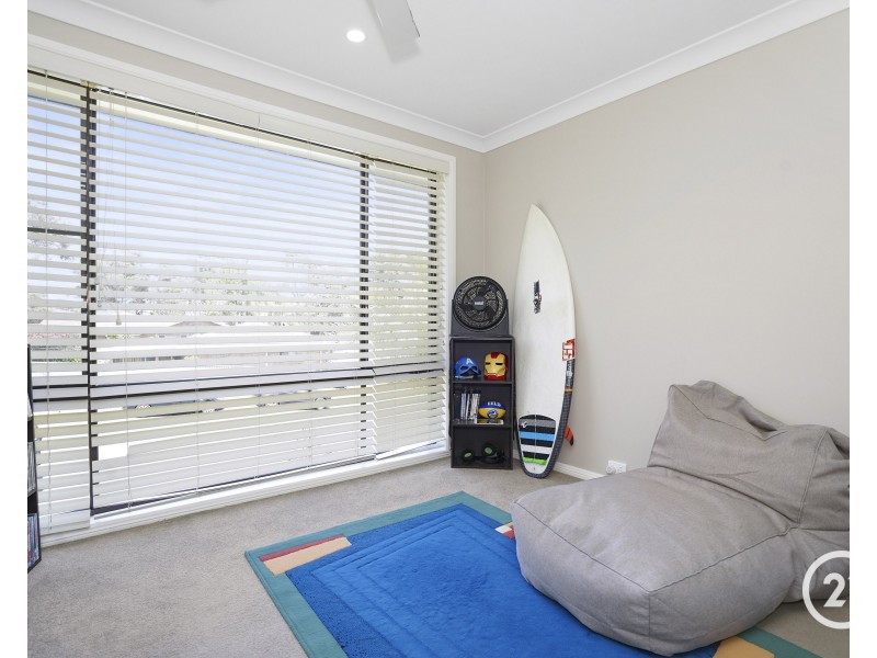 25 Waratah Street, Bateau Bay NSW 2261