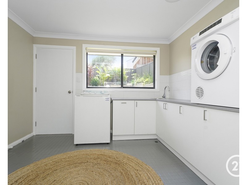 25 Waratah Street, Bateau Bay NSW 2261