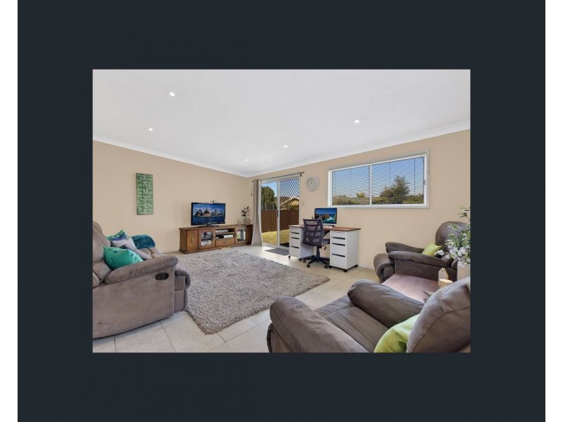 12 Sturt Street, Killarney Vale NSW 2261