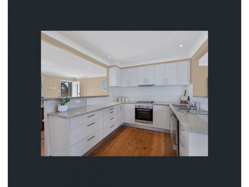 12 Sturt Street, Killarney Vale NSW 2261