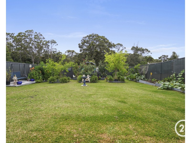 10 Florin Place, Wadalba NSW 2259