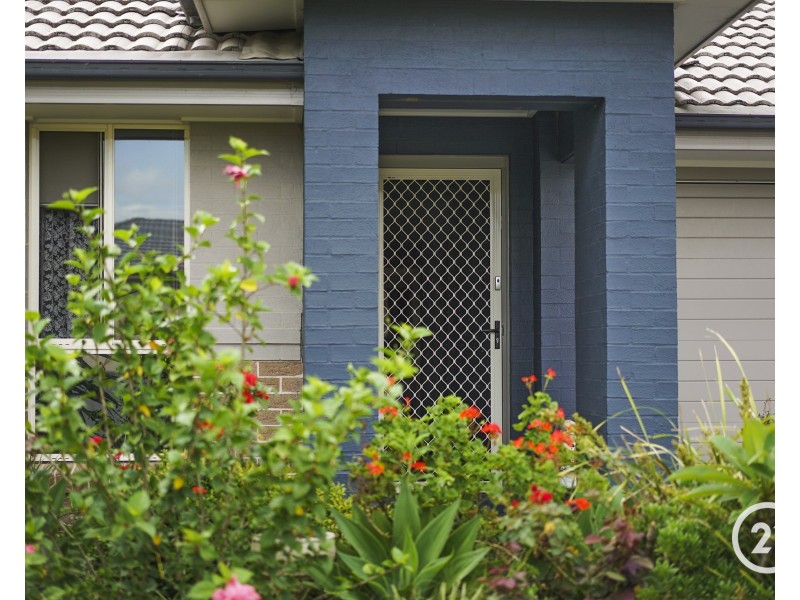 10 Florin Place, Wadalba NSW 2259