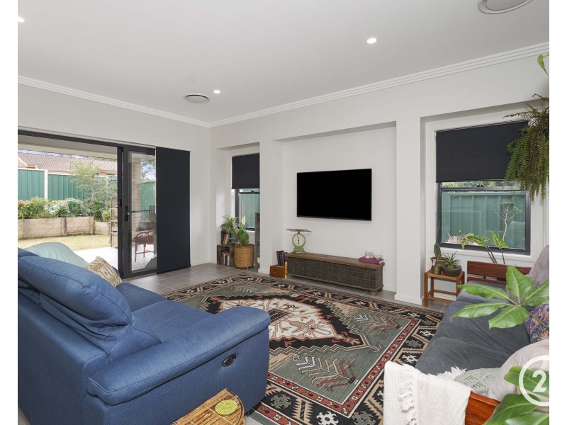 143  Kerry Crescent, Berkeley Vale NSW 2261