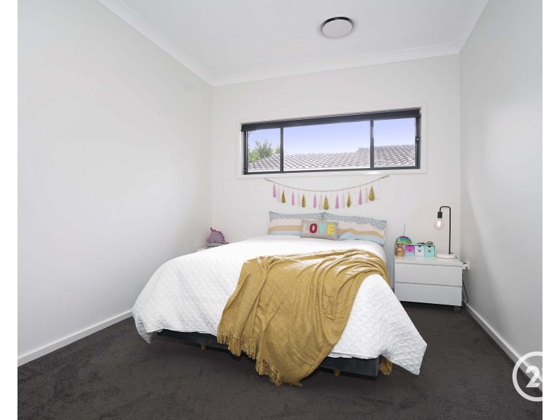 143  Kerry Crescent, Berkeley Vale NSW 2261