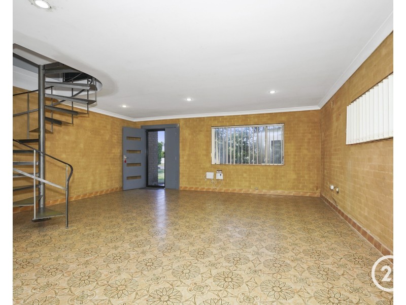 10 Echidna Street, Berkeley Vale NSW 2261