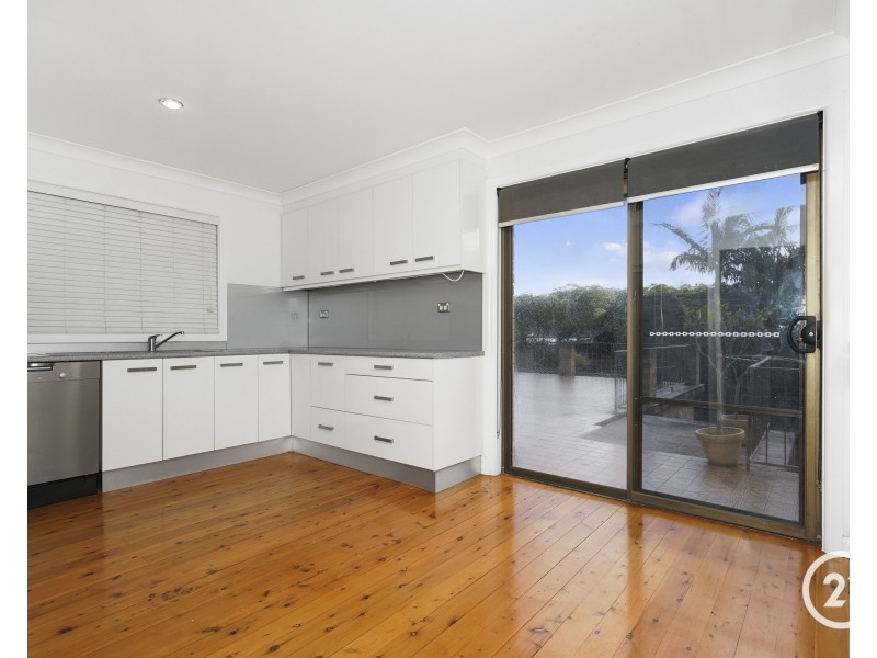 10 Echidna Street, Berkeley Vale NSW 2261