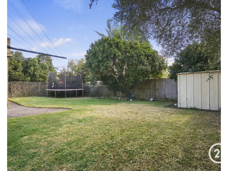 10 Echidna Street, Berkeley Vale NSW 2261