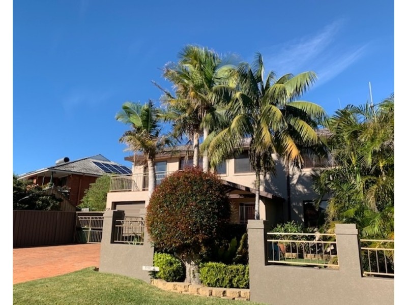 53 Thelma, Toowoon Bay NSW 2261