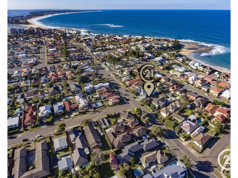 74 Bay Road, Blue Bay NSW 2261