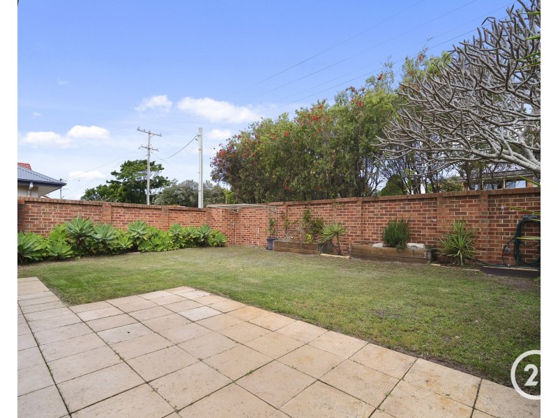 14 Yeddenba Avenue, Blue Bay NSW 2261