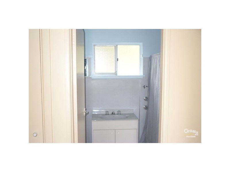 3 The Peninsular, Killarney Vale NSW 2261