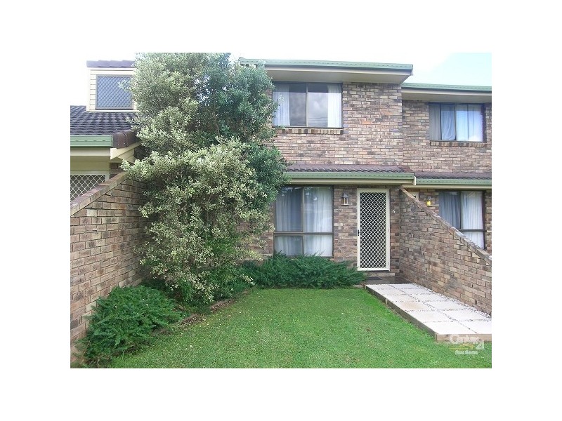 6/4 Midway Avenue, Wollongbar NSW 2477