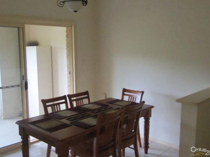 11 Whispering Valley Drive, Richmond Hill NSW 2480