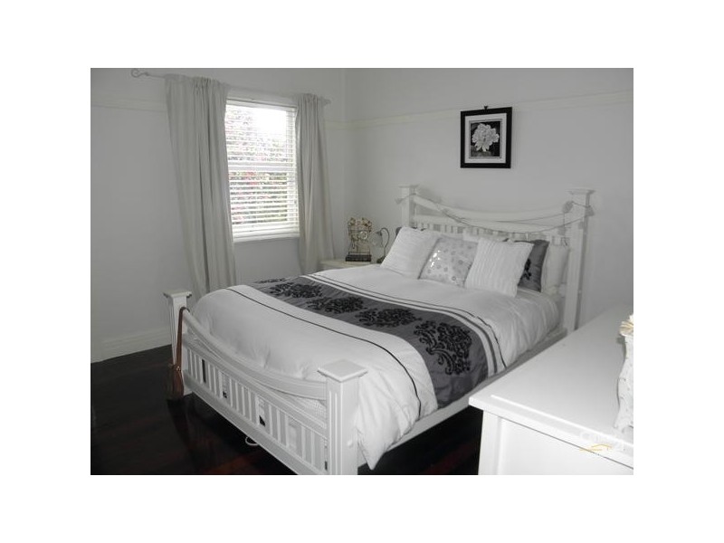 17 Somerville Ave, East Lismore NSW 2480