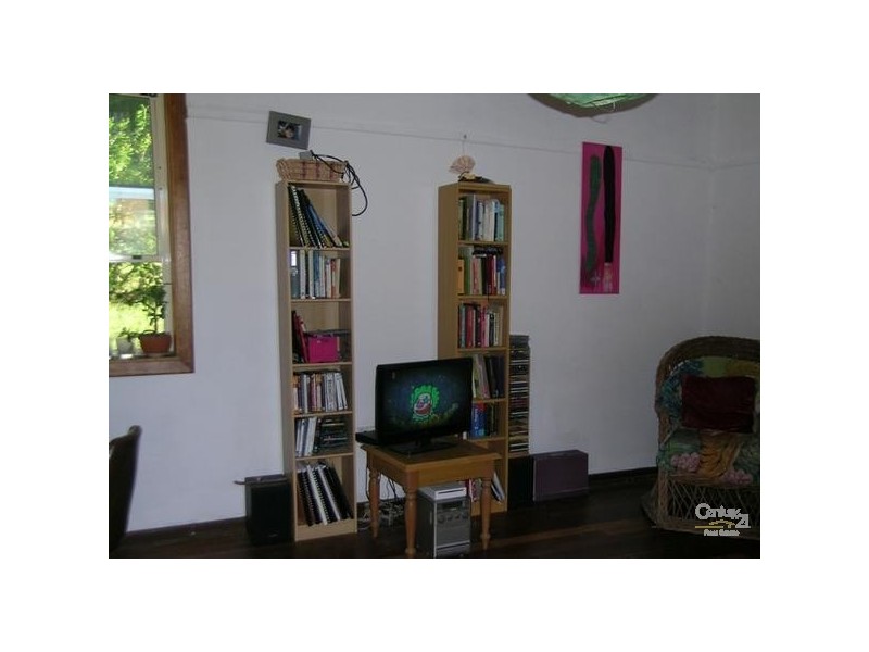 8 Robert Street, Lismore NSW 2480