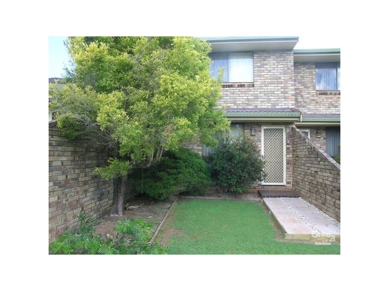2/4 Midway Avenue, Wollongbar NSW 2477