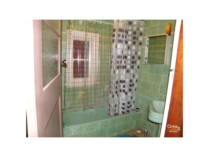 66 Oakley Avenue, East Lismore NSW 2480