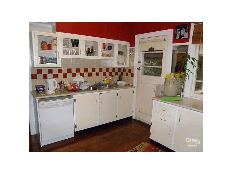66 Oakley Avenue, East Lismore NSW 2480