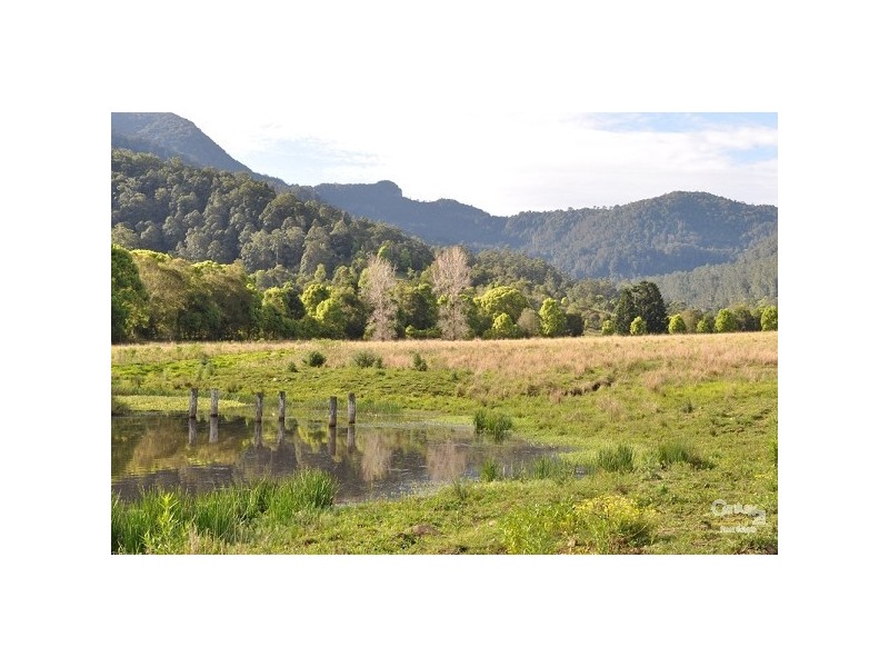 360 Crofton Retreat, Crofton Road, Nimbin NSW 2480