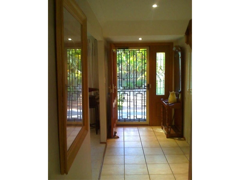 8 McConnell Drive, Richmond Hill NSW 2480