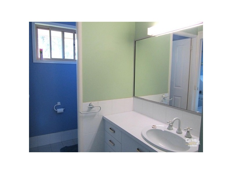 10 Bletchingly Street, Wollongbar NSW 2477