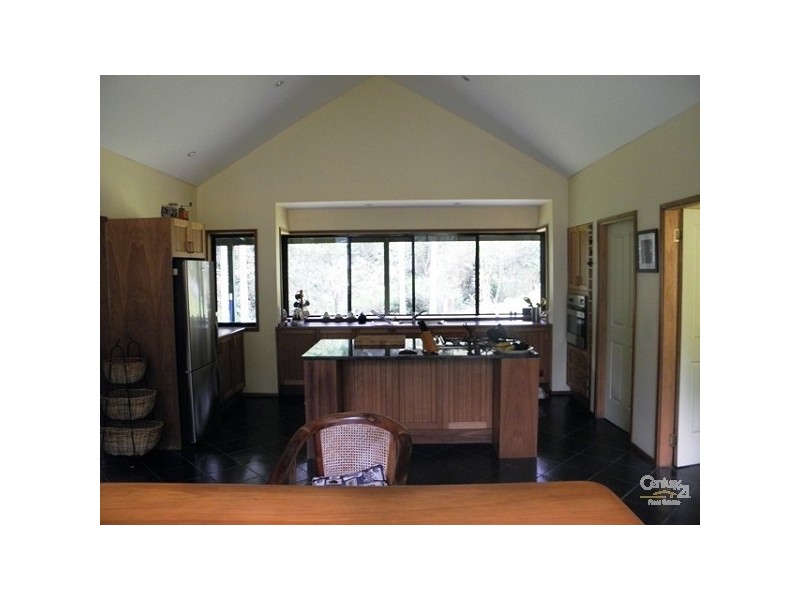 27 Bundara Park Drive, Tuckombil NSW 2477