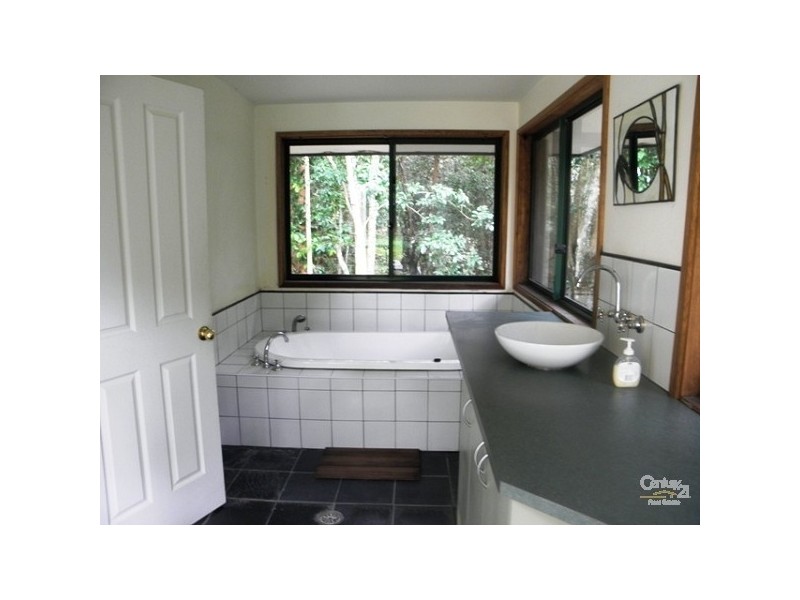 27 Bundara Park Drive, Tuckombil NSW 2477