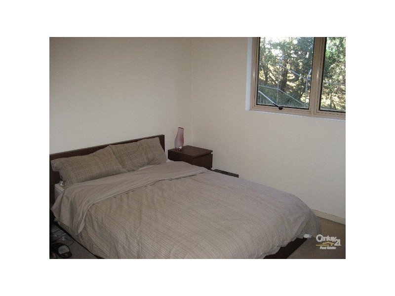 2/30 WARAYAMA PLACE, Rozelle NSW 2039